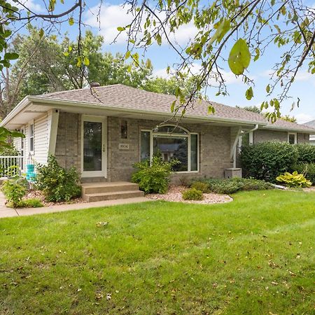 Cottage Grove Haven, Spacious 4-Bed, 3 Baths Retreat Exterior foto
